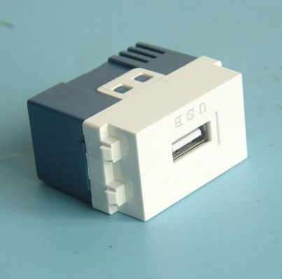 Sockel 5V 9V 12V 30W USB Aufladungssteckdose-Häfen elektrische Sockel 5V 9V 12V USB-Sockels 5V 3.6A USB Aufladung